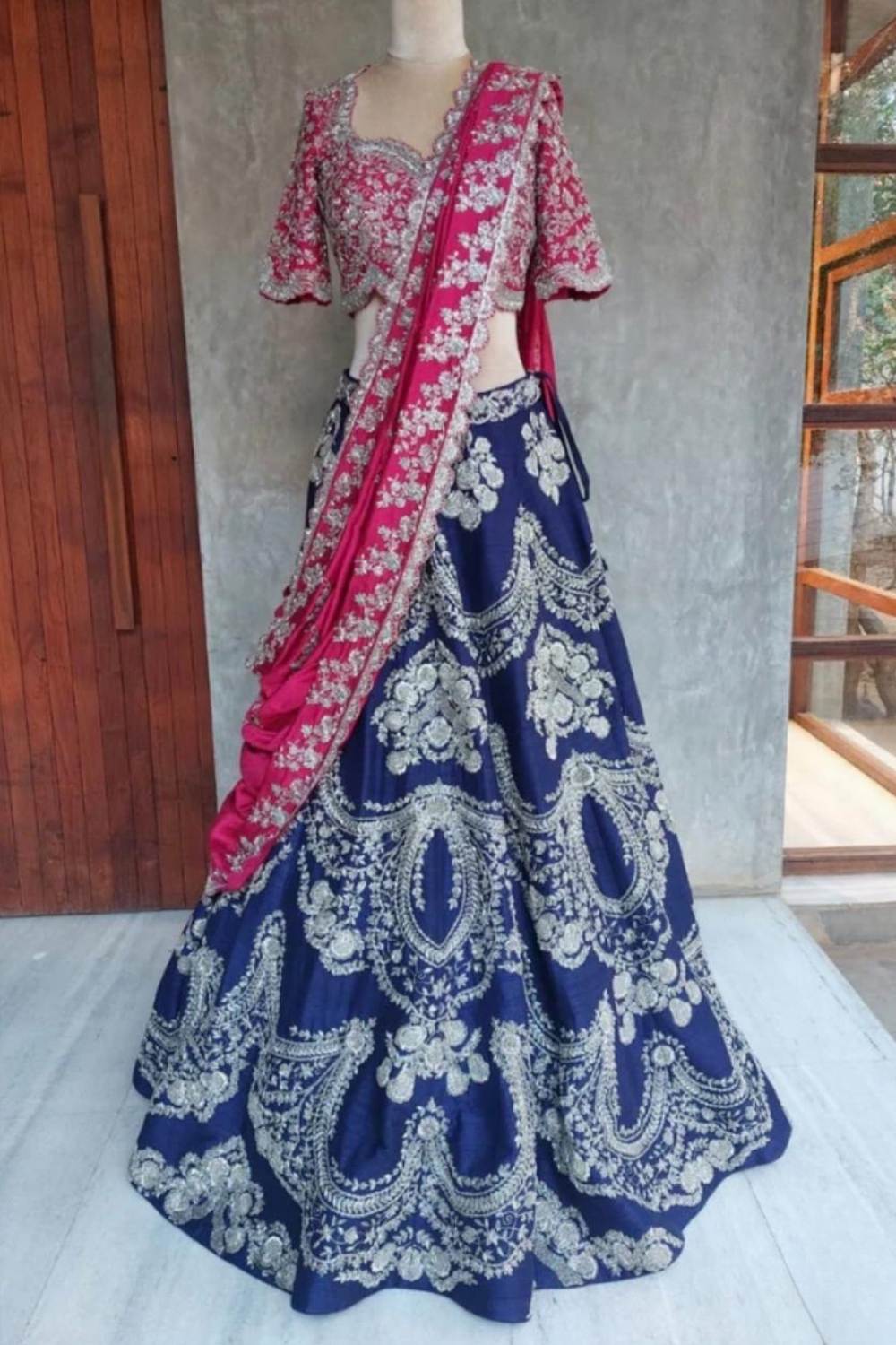 Neelkamal Rani Bridal Lehenga