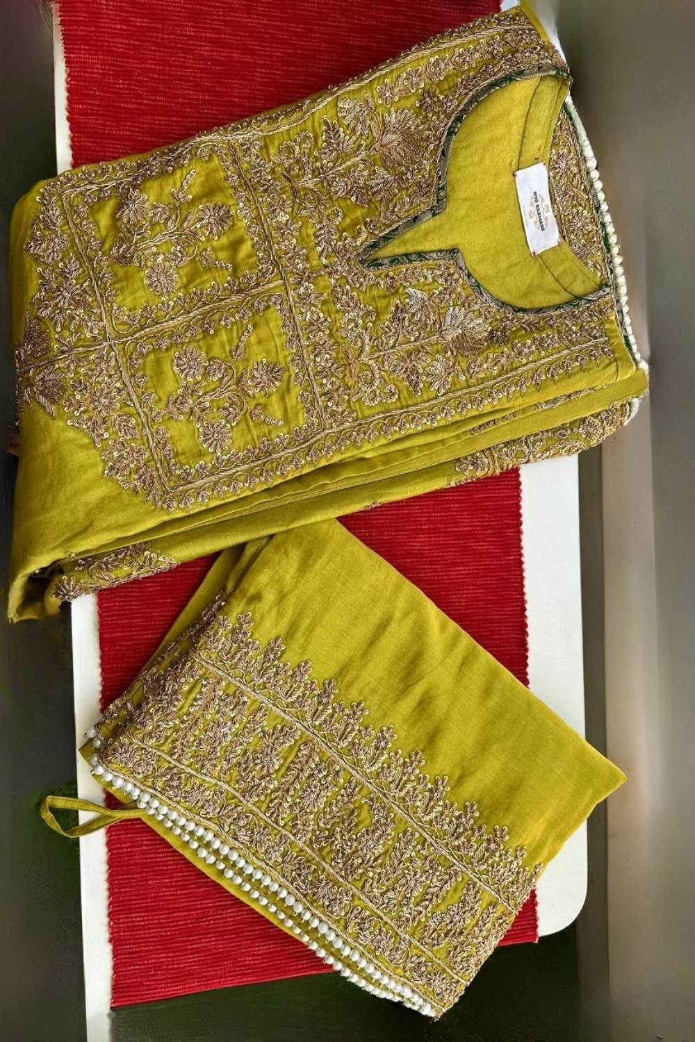 Noor-e-Zardozi Heritage Kurta Set