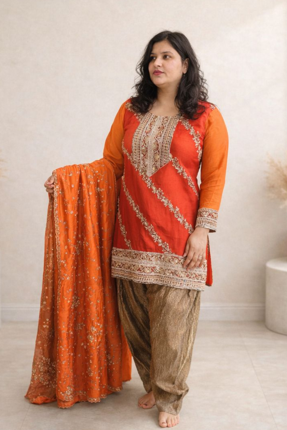 Noor-e-Zardoz | Sabyasachi-Inspired Regal Ensemble