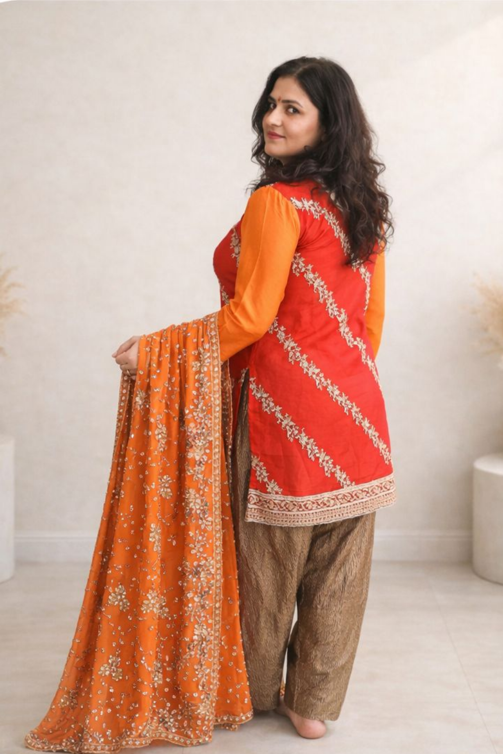 Noor-e-Zardoz | Sabyasachi-Inspired Regal Ensemble