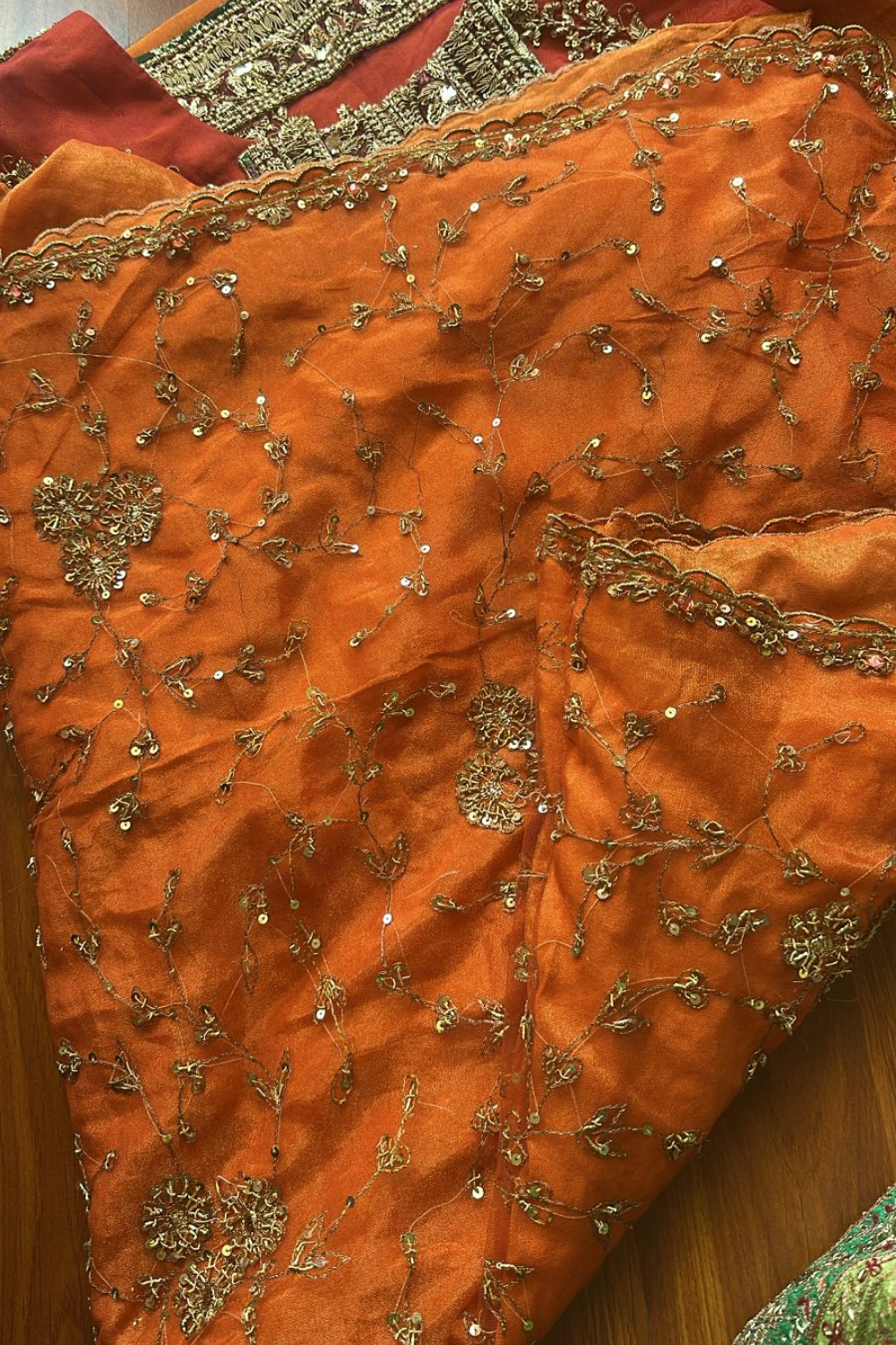 Noor-e-Zardoz | Sabyasachi-Inspired Regal Ensemble