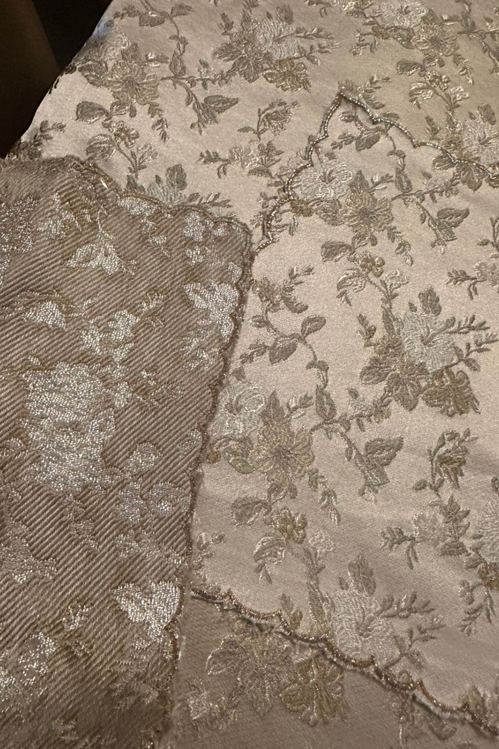 Heavy Satin Jacquard Table Linen Set