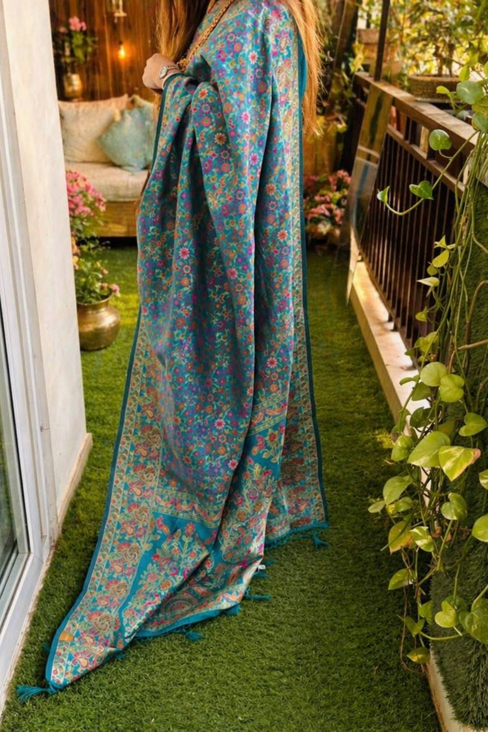 Teal Heritage | Machine-Woven Banarasi Silk Saree