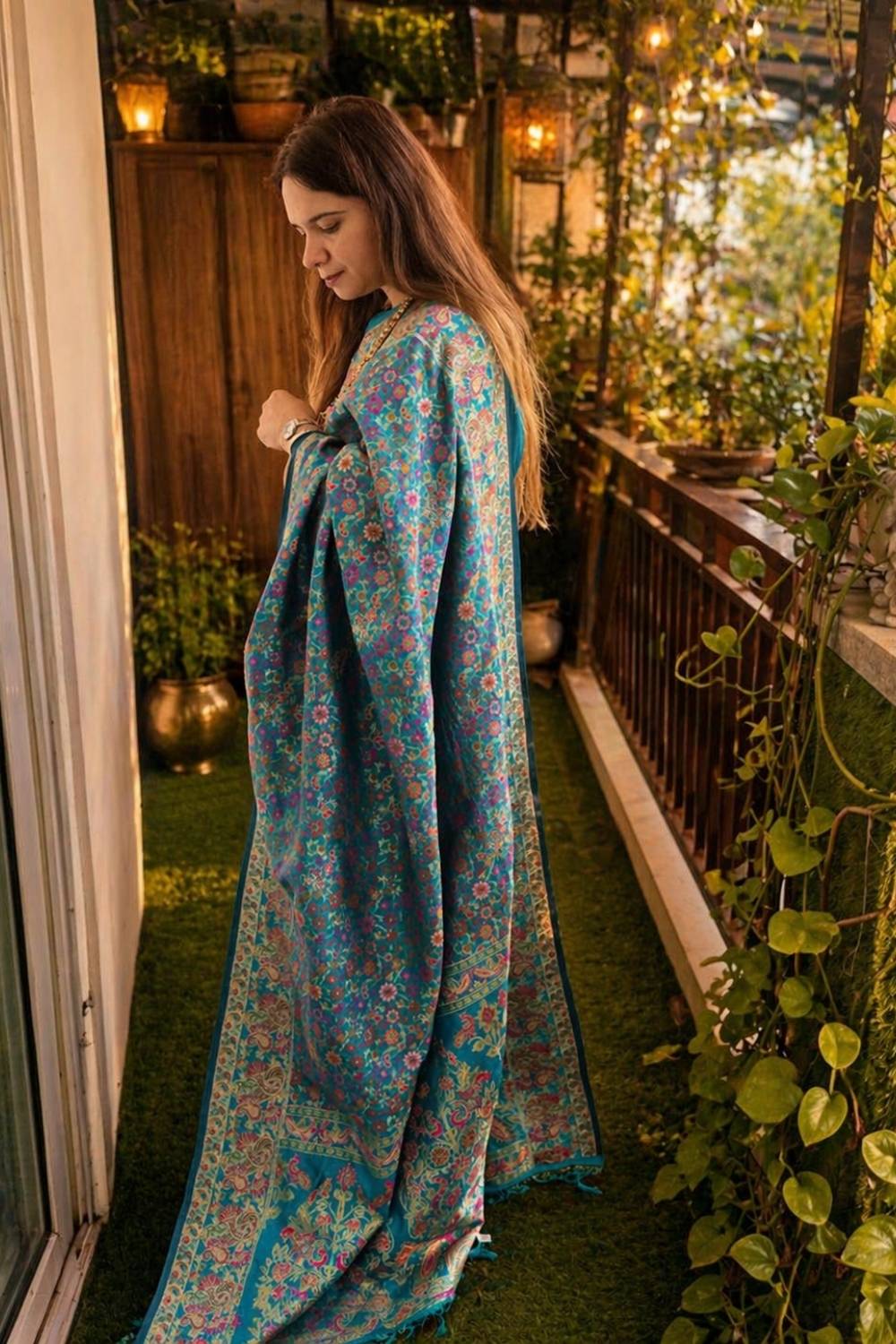 Teal Heritage | Machine-Woven Banarasi Silk Saree