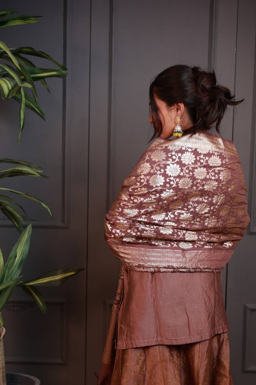 Noor-e-Zari | Handcrafted Zardozi Kurta Set with Tissue Dupatta