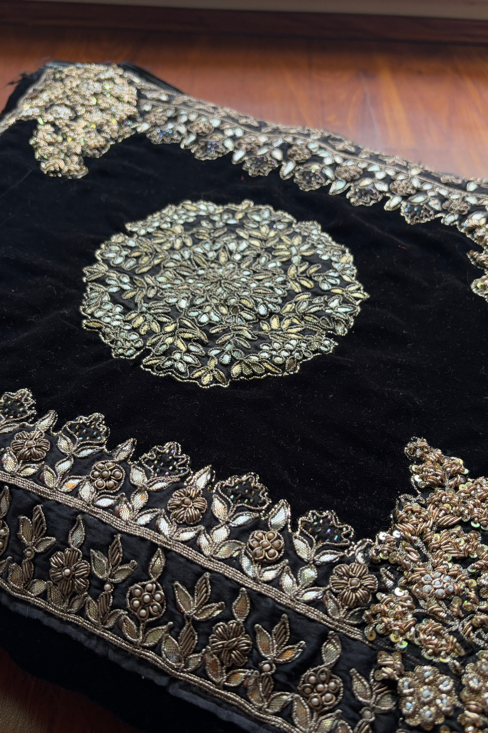 Majestic Gilded Floral Cushion Set